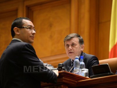 Ponta spune că l-ar primi pe Antonescu în PSD: Eu sunt un pic mai la dreapta decât el