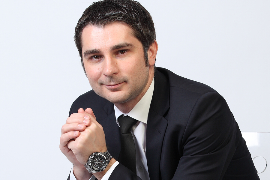 A renunțat să mai muncească pentru alții. Acum are afacerea lui și vinde mai mult decât cei pentru care a lucrat