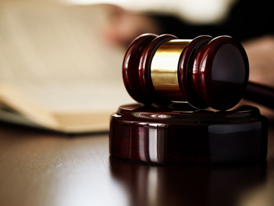 Comisar european: Două treimi din consumatorii români nu au încredere că justiția le poate apăra drepturile