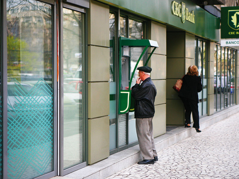 CEC Bank va credita IMM-urile cu 10 mil. euro