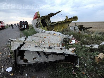 Kievul ordonă încetarea luptelor pe o rază de 40 de kilometri în jurul locului prăbușirii aeronavei Malaysia Airlines