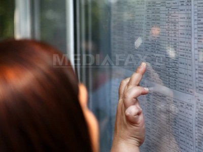 REPORTAJ: Patru tinere din Ploiești au luat bacalaureatul cu 10. Trei dintre ele merg la Medicină