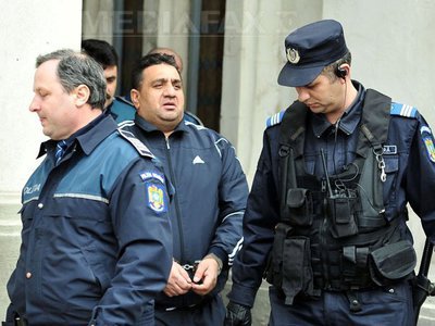 CSM solicită PCA Craiova informații cu privire la dosarele în care a fost implicat Bercea Mondial