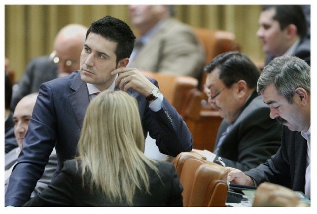 Deputatul PSD de Dolj, Claudiu Manda, este în cărți pentru ministrul Bugetului. El este vicepreședinte în Comisia de Buget din Camera Deputaților