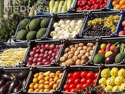 Rusia suspendă importul de conserve de fructe și legume din Ucraina