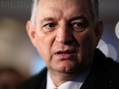 Băsescu: Marele păpușar la ADS este Ilie Sârbu, tata-socru
