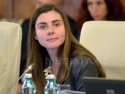 Băsescu: Nu am putut desprinde imaginea Ioanei Petrescu de cea a fiicelor mele, o tratez cu respect
