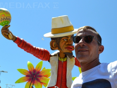 Mazăre a verificat carele alegorice pentru carnaval spunând că sunt mai spectaculoase ca anul trecut