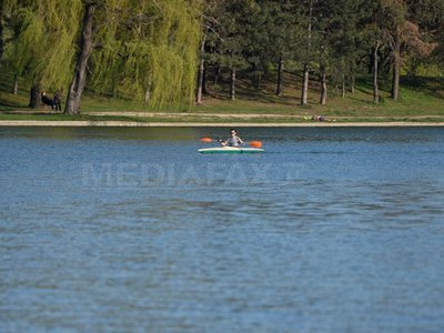 Contract pentru canalizarea din lacurile Titan, Tineretului, Carol, atribuit firmelor Cala și Rotary