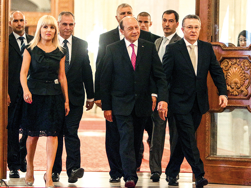 Cine își împarte moștenirea lui Băsescu