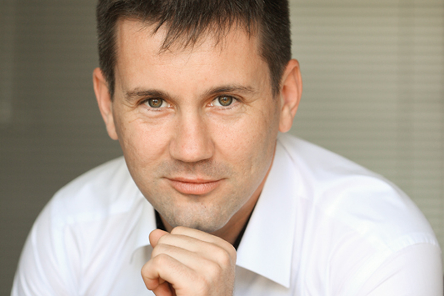 La 35 de ani are o fabrică și este lider de piață în România. Produsele lui ajung până în Franța și Belgia
