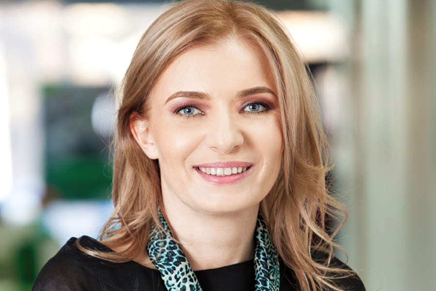 Anca Motcă, Garanti Bank: "Am fost educată să știu ce înseamnă respectul"