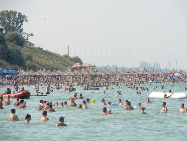 Cum te răcorești pe caniculă – Câteva sfaturi despre cum să treci mai ușor peste zilele fierbinți