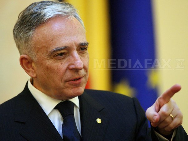 Isărescu vrea o lege privind aderarea la euro în 2019, pentru a contracara ciclurile electorale