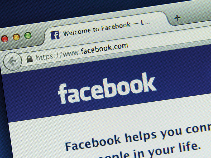 Numărul de conturi Facebook din România a trecut de 7 milioane