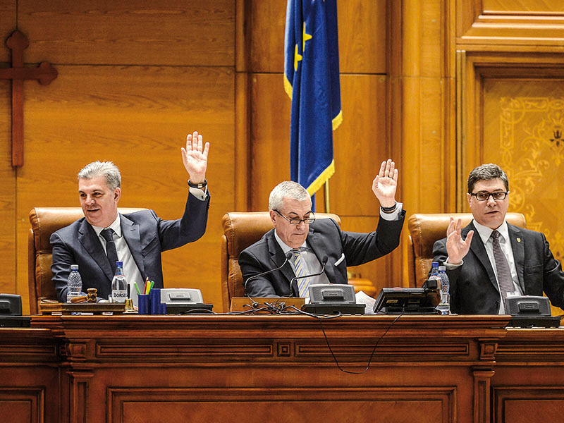 Ardeii grași și morcovii care conduc România. Perlele politice ale săptămânii