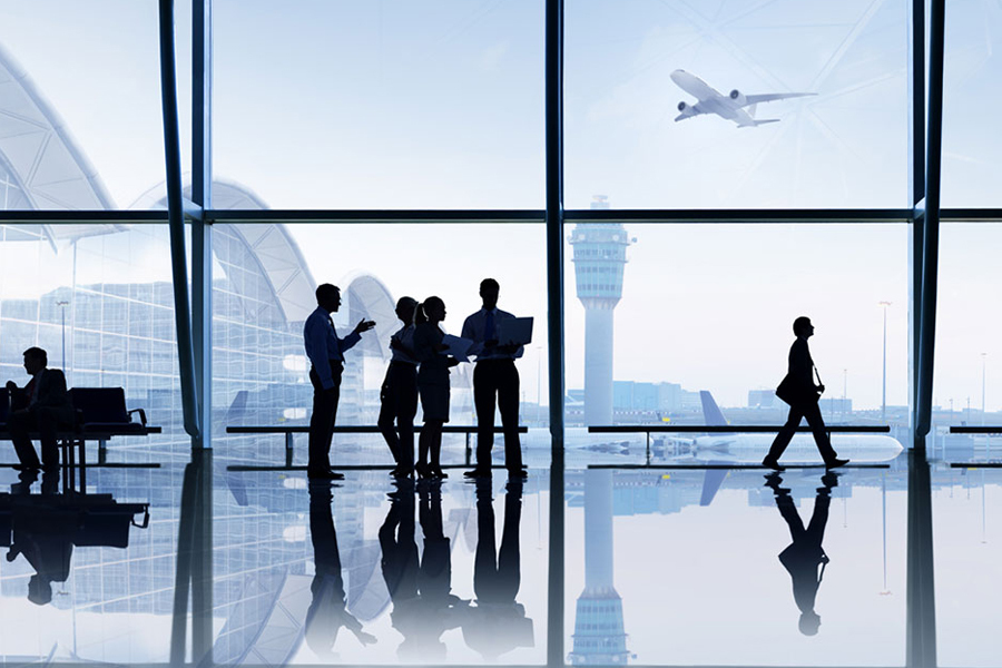 Cât cheltuiesc managerii din România pe călătoriile de business