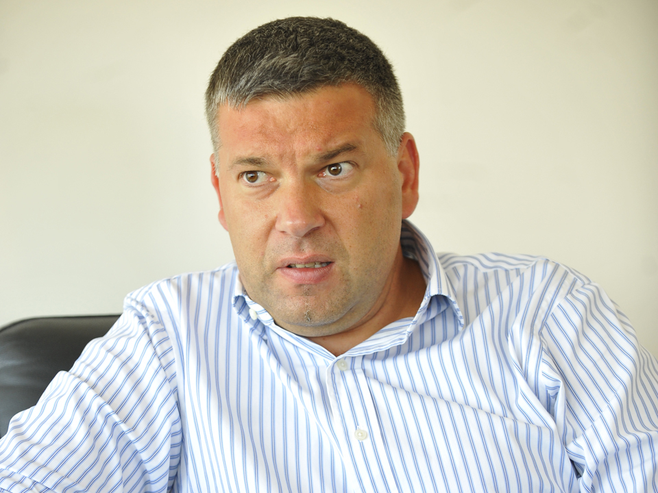 A investit 2.000.000 de euro în cel mai mare lanț de magazine de jucării din România. După cinci ani s-a ales praful