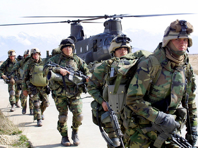 NATO va instala cinci baze în Europa de Est, între care una în România