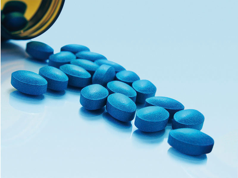 Bărbații din România plătesc 26.000 de euro pe zi pentru Viagra și alte pastile care tratează impotența