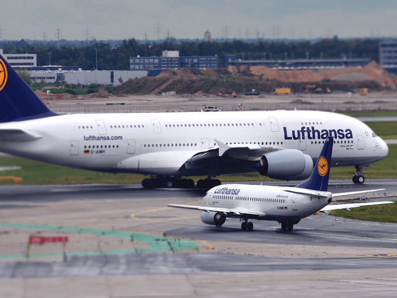 Grevă la Lufthansa. Ce zboruri spre și din București vor fi afectate