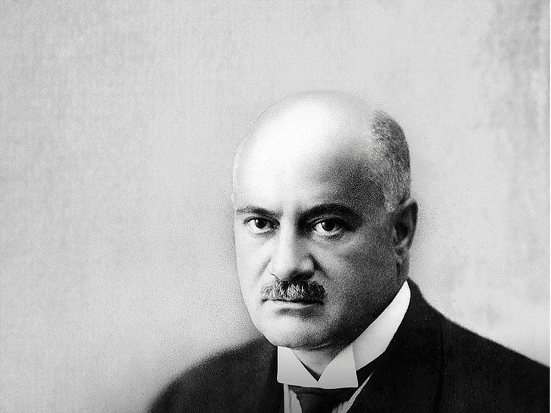 Povestea lui Fritz Hoffmann, fondatorul gigantului elvețian Roche