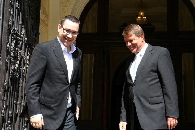 Klaus Iohannis și Victor Ponta - prima dezbatere electorală. Cine a câștigat? Analiza lui Cristian Tudor Popescu