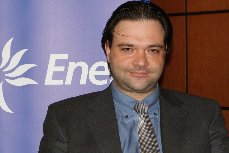 Cine a fost Matteo Cassani, directorul care s-a sinucis aruncându-se de pe clădirea Enel