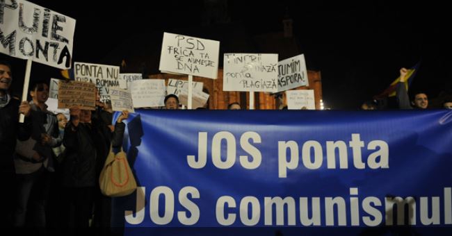 Mitinguri de solidaritate în marile orașe din țară cu românii din diaspora care nu au putut vota (VIDEO)