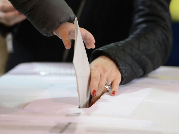 REZULTATE ALEGERI PREZIDENȚIALE 2014. Primele exit polluri din turul II