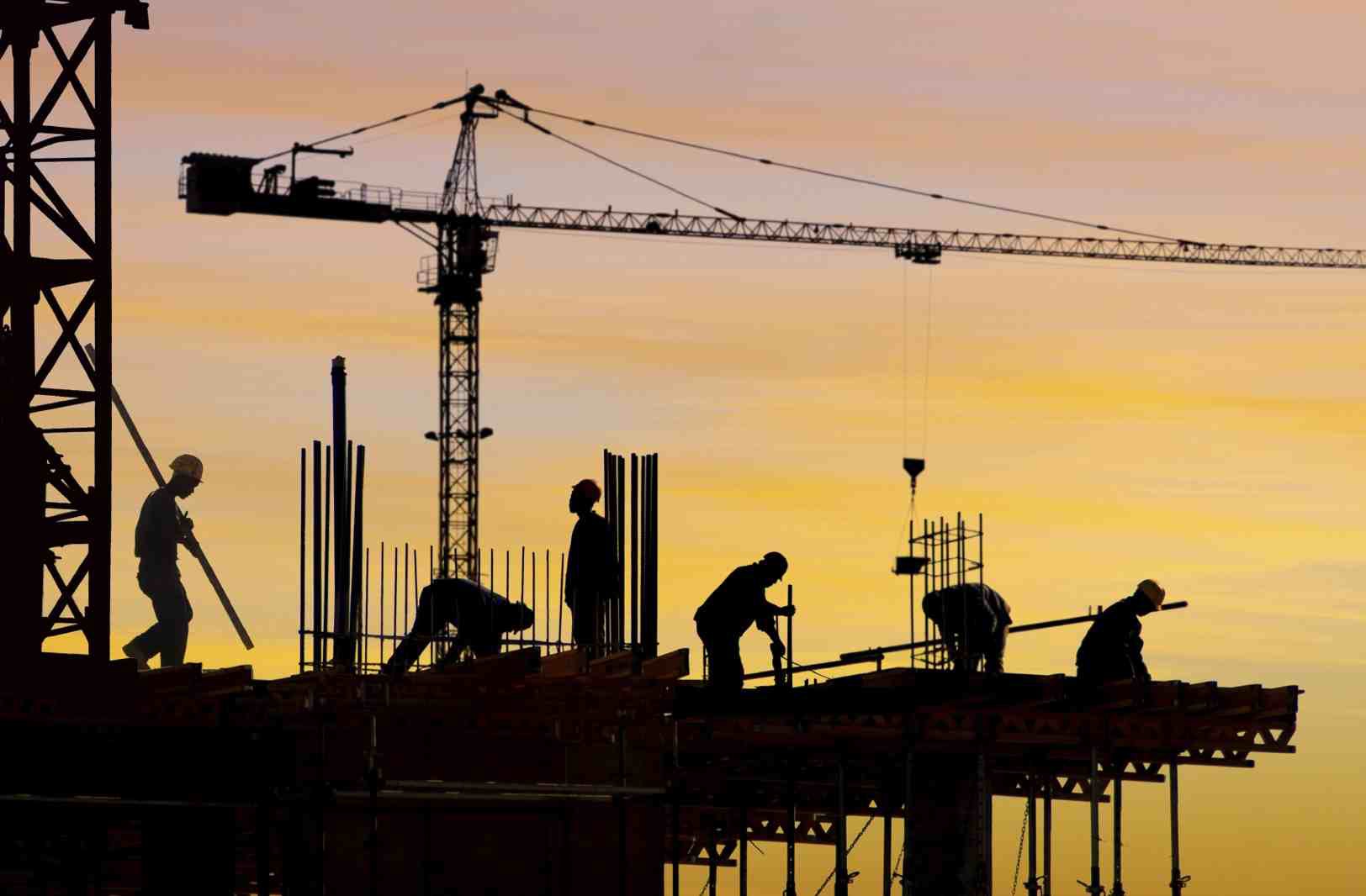 Construcția de locuințe a început să „duduie“ în București