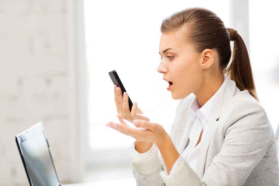 Companiile confiscă viața personală a angajaților oferindu-le gadgeturi care să-i lege non-stop de activitățile de la serviciu