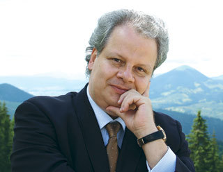 Cei mai admirați CEO din România 2014: Yannis Jean Valvis, locul al 16-lea