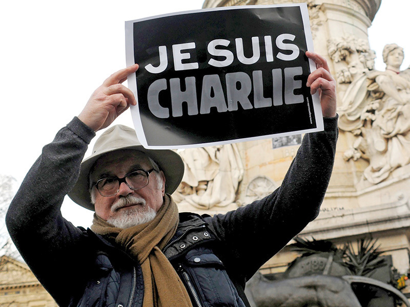 Fața nevăzută a masacrului de la Charlie Hebdo: ascensiunea extremismului și ipocrizia în susținerea unei publicații controversate