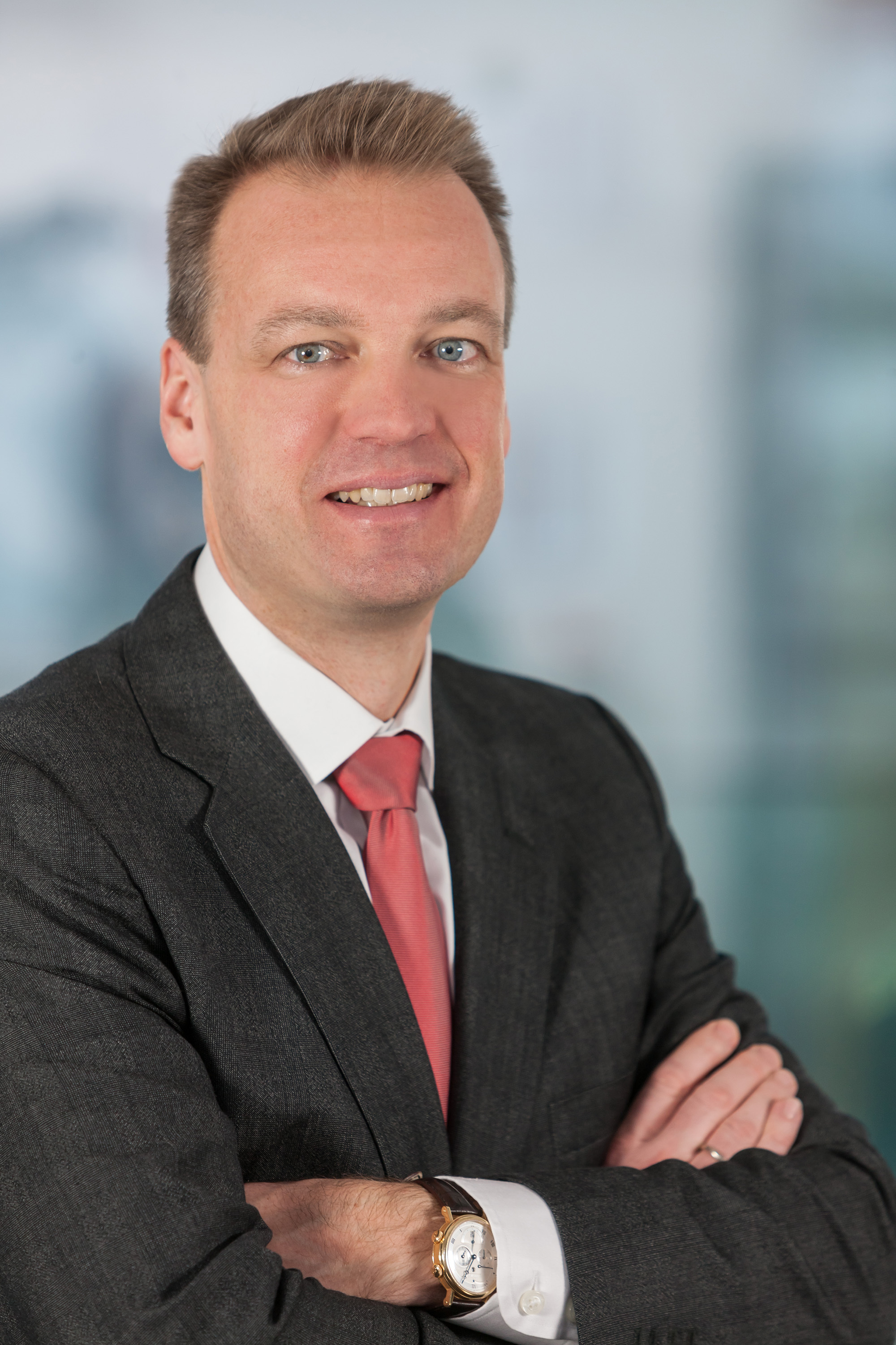 Steen Hjortholm revine în România, fiind numit managing director al Philip Morris