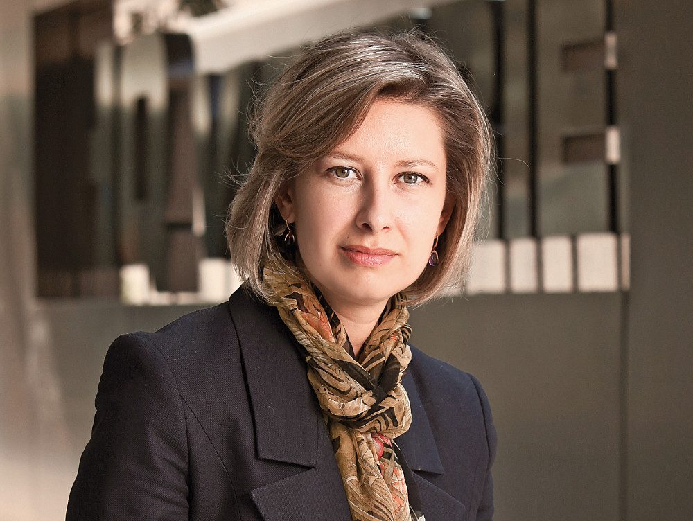 Angela Roșca, Tax-House: Unii manageri străini cred că românca e în general desemnată să se ocupe de casă și nu să aibă o carieră de sine stătătoare