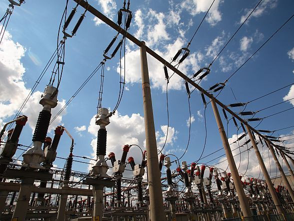 Românii plătesc unul dintre cele mai mari prețuri la energie din UE