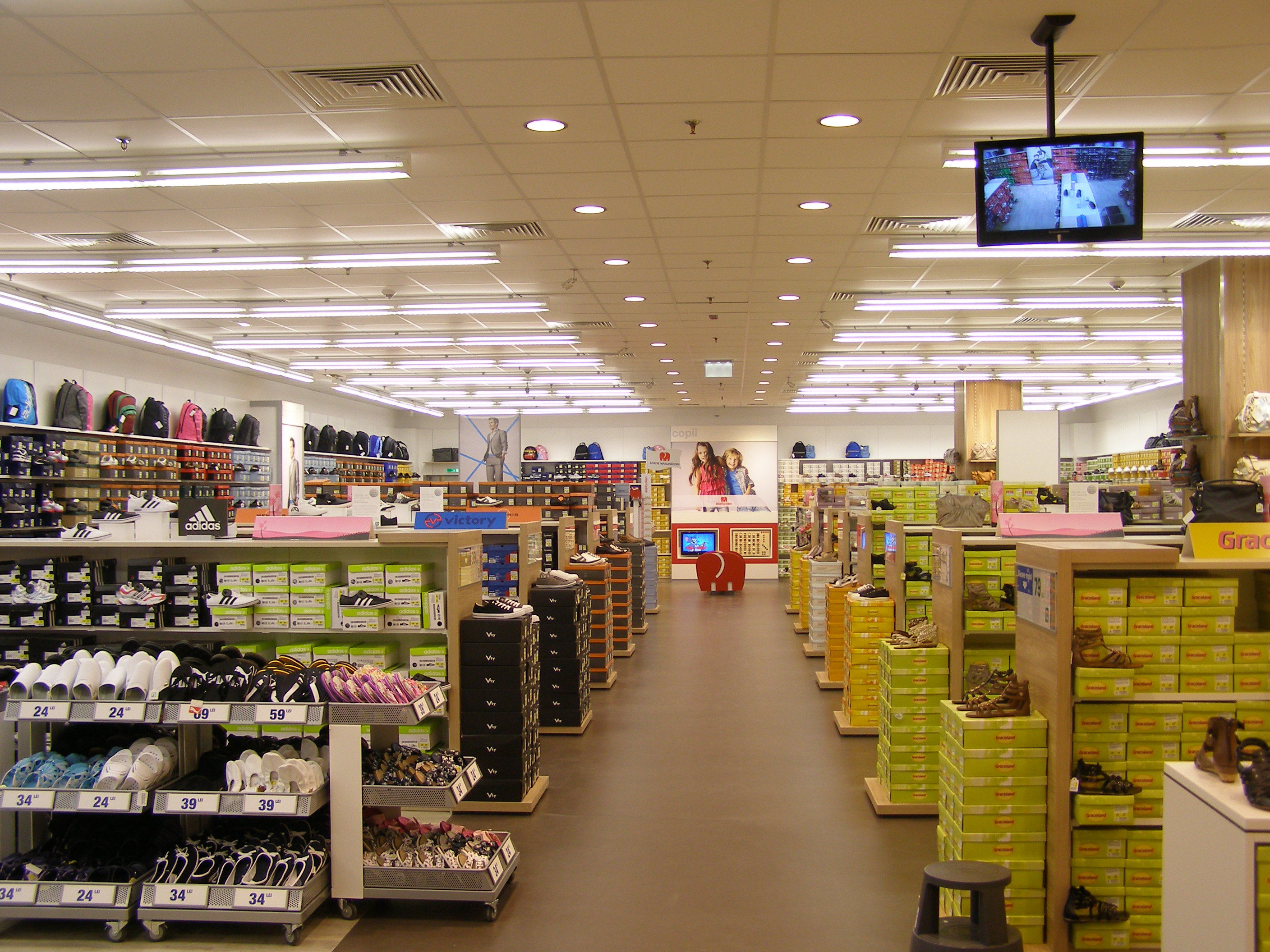Deichmann deschide un nou magazin în București și ajunge la 71 de magazine