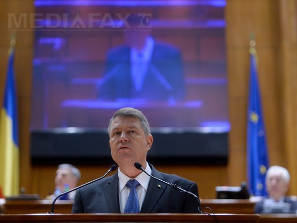 Președintele Klaus Iohannis va prezenta luni, în Parlament, Strategia Națională de Apărare a Țării