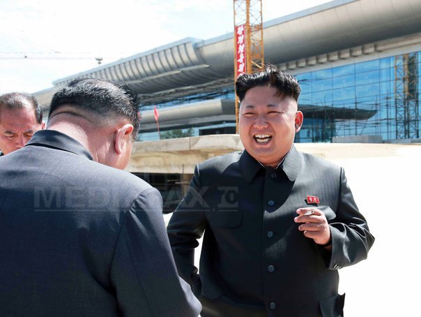 A fost finalizat un nou proiect de amploare în Coreea de Nord. Cum a sărbătorit Kim Jong-un împreună cu soția sa - VIDEO