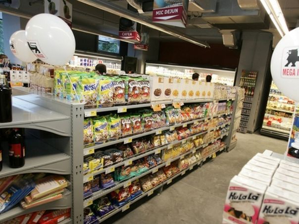 În interiorul unor supermarketuri din România au început să apară „răzvănării”: iată-l pe tânărul clujean din spatele lor