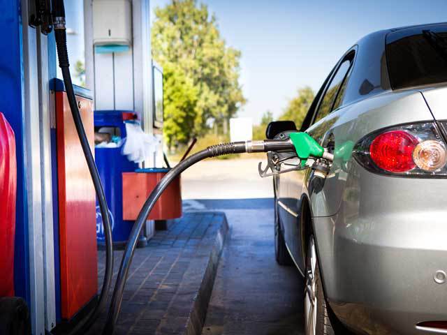 Pentru ce am plătit banii? Statul a colectat 2,8 mld. lei din acciza pe carburanți, dar a livrat ZERO kilometri de autostradă!