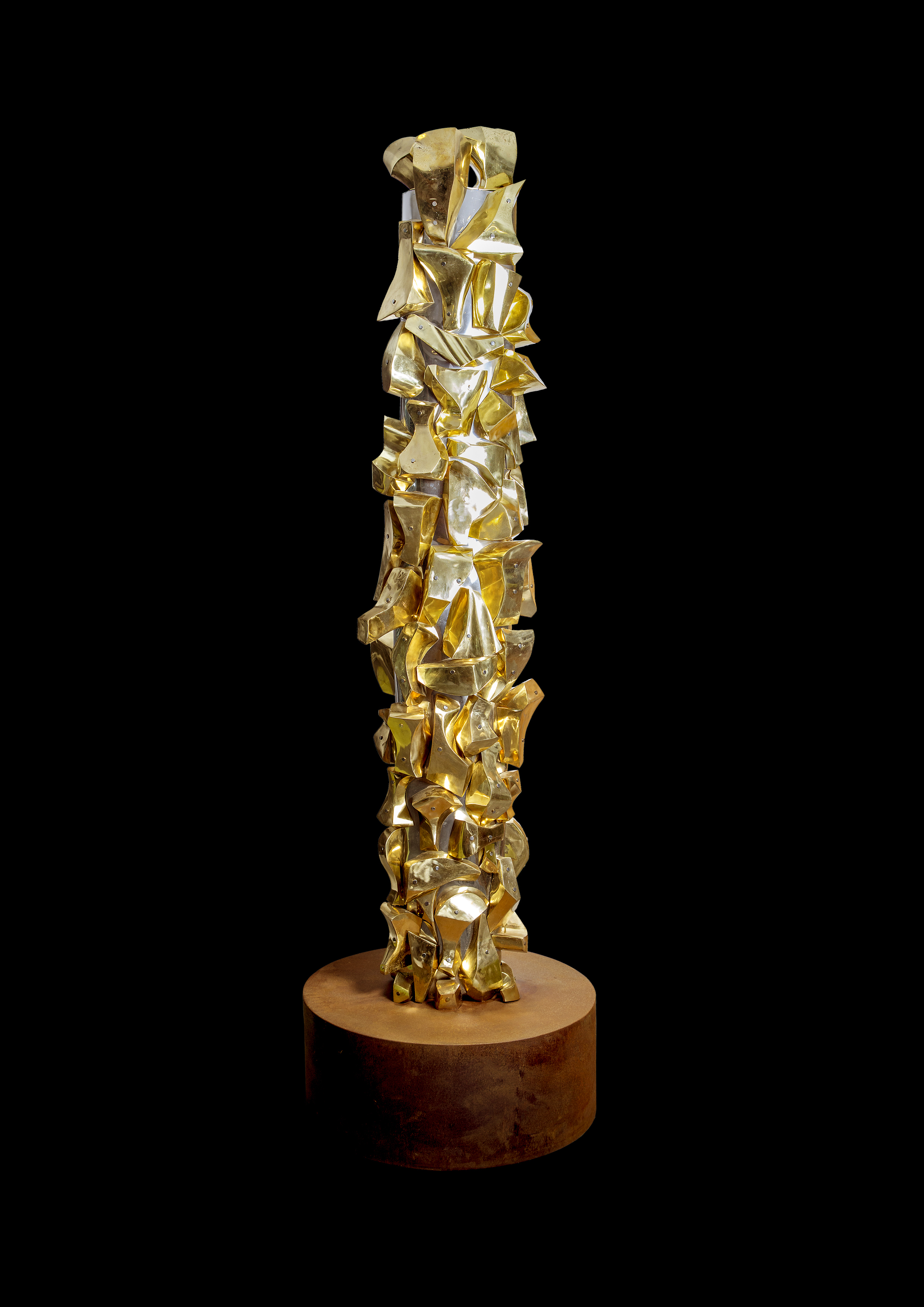 Sculptorul român Giulian Dumitriu expune la Art Monaco