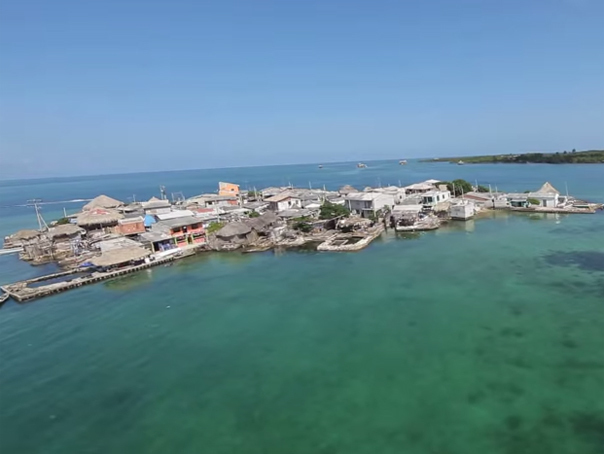 Cea mai aglomerată insulă din lume - FOTO, VIDEO