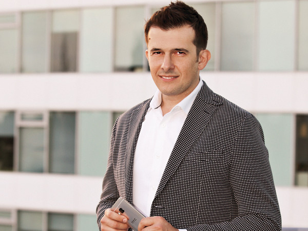 Un tânăr de 36 de ani conduce operațiunile din România, Ungaria și Moldova ale producătorului de smartphone-uri HTC