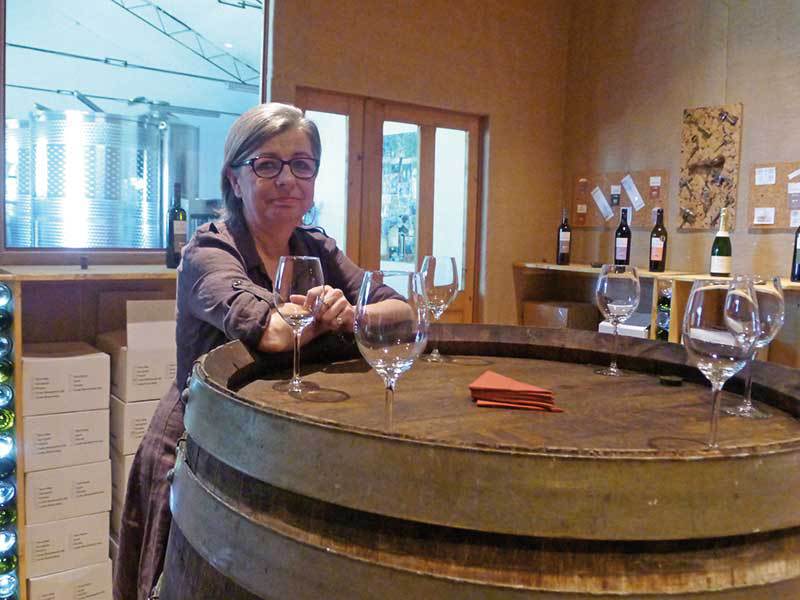 O franțuzoaică a construit în România un business cu vinuri și mâncare gourmet