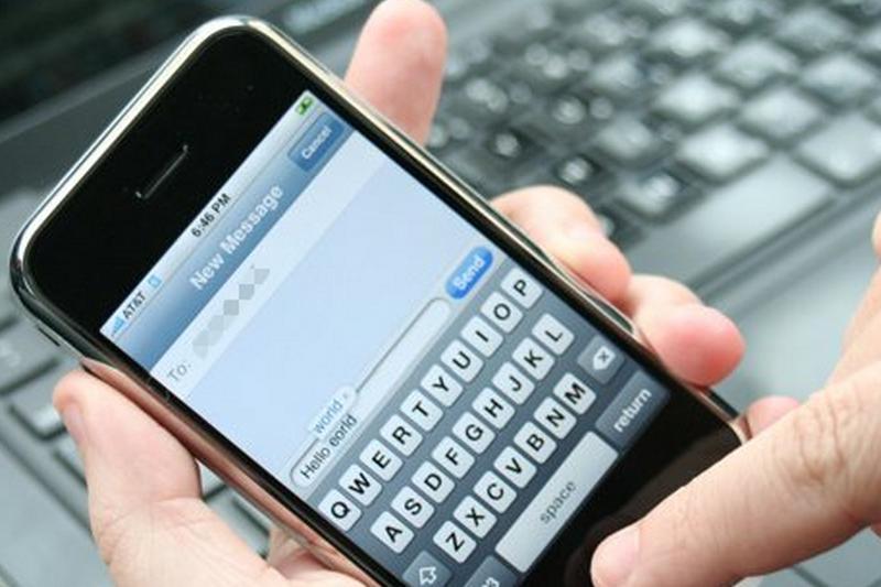 Cum îți intră autoritățile în telefonul mobil. Una dintre cela mai mari companii de comunicații face un ANUNȚ în PREMIERĂ