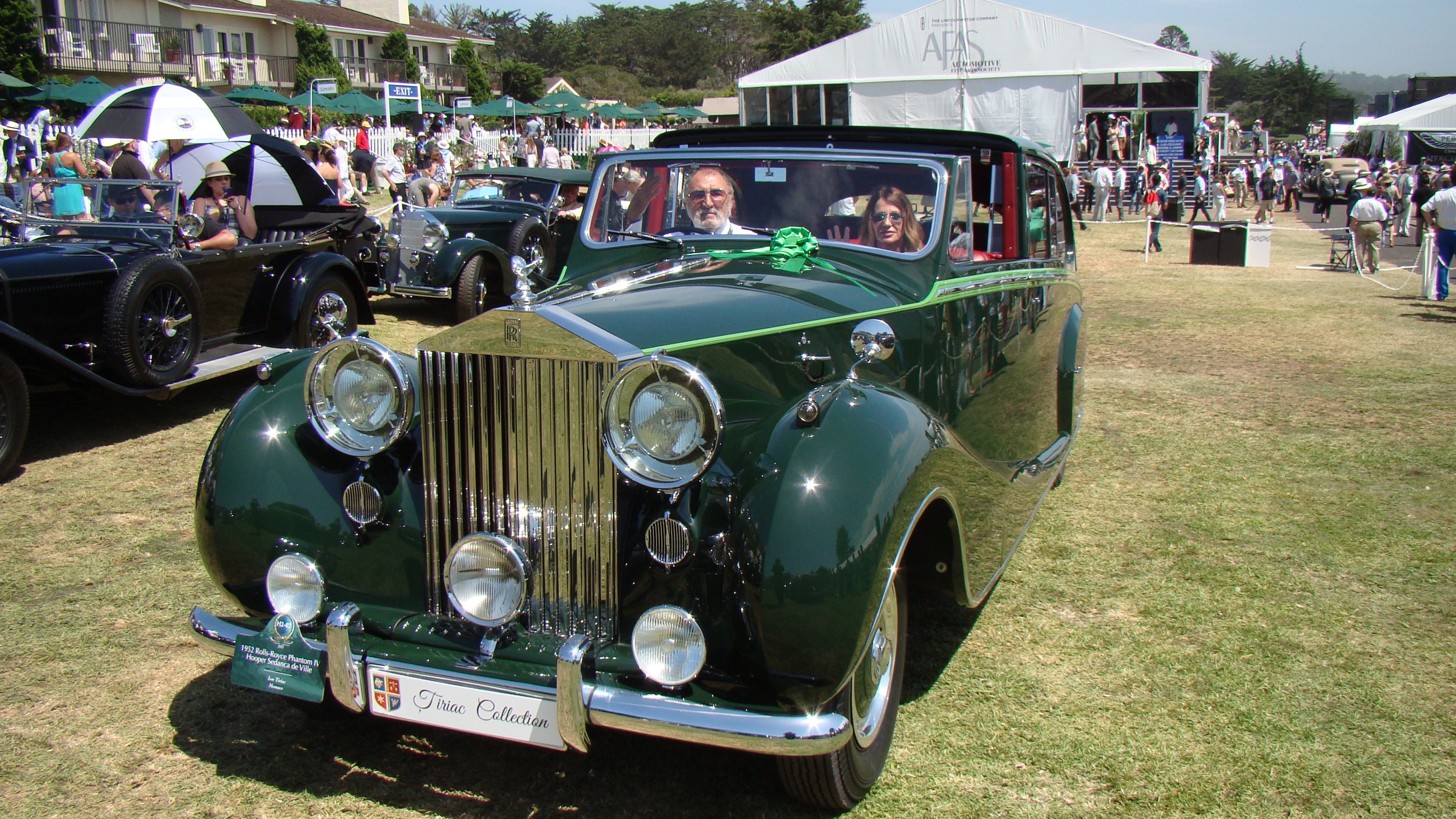 Un Rolls Royce deținut de Ion Țiriac a obținut primul loc în cadrul concursului de la Pebble Beach