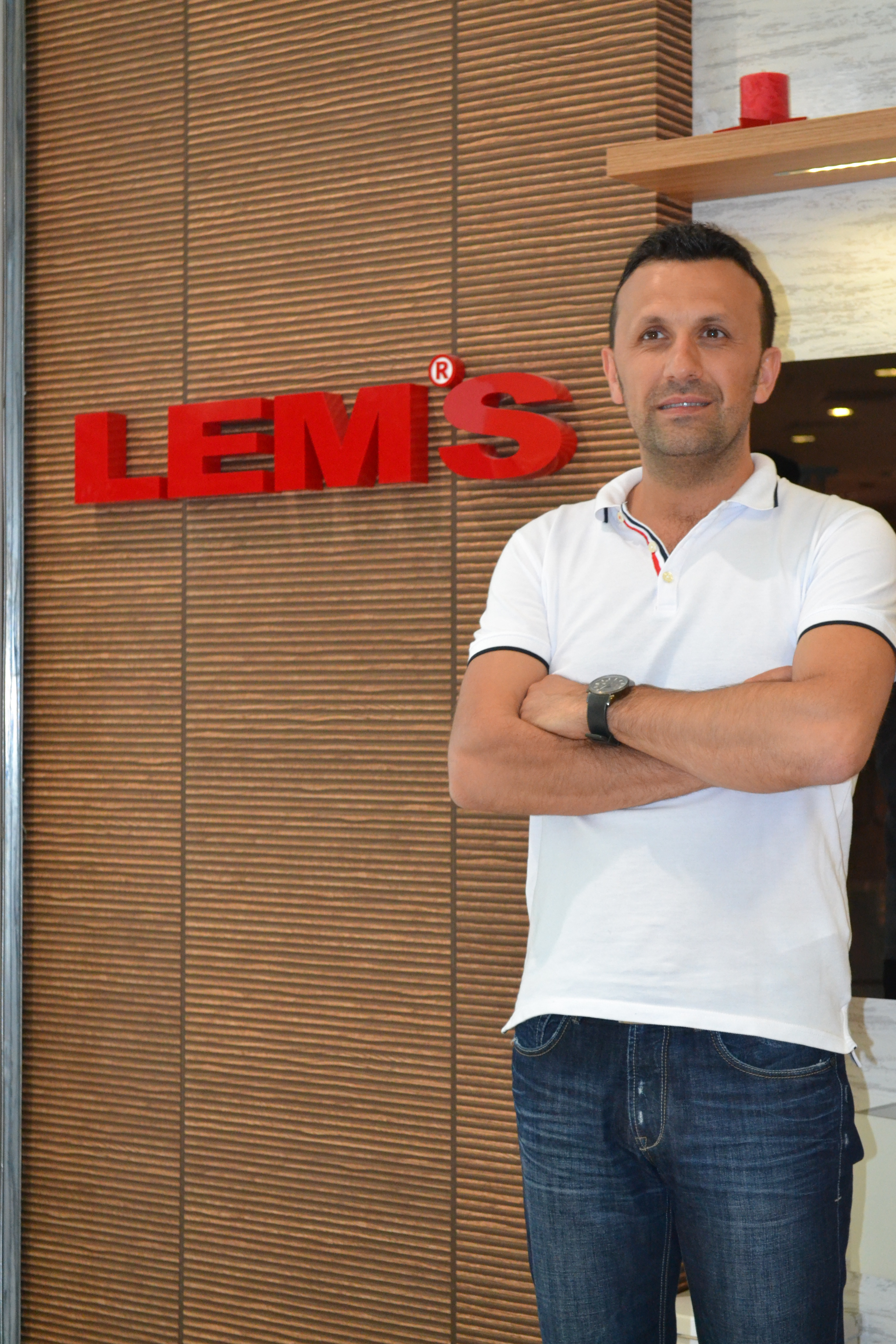 În urma unei investiții de 1 milion de lei, Lem’s deschide un nou showroom în Alba Iulia