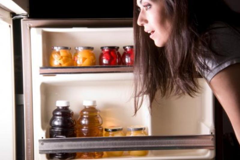 Producătorii trec acest termen de valabilitate pe ambalajul alimentelor, însă el NU ESTE CORECT. Practica despre care oamenii obișnuiți nu află niciodată